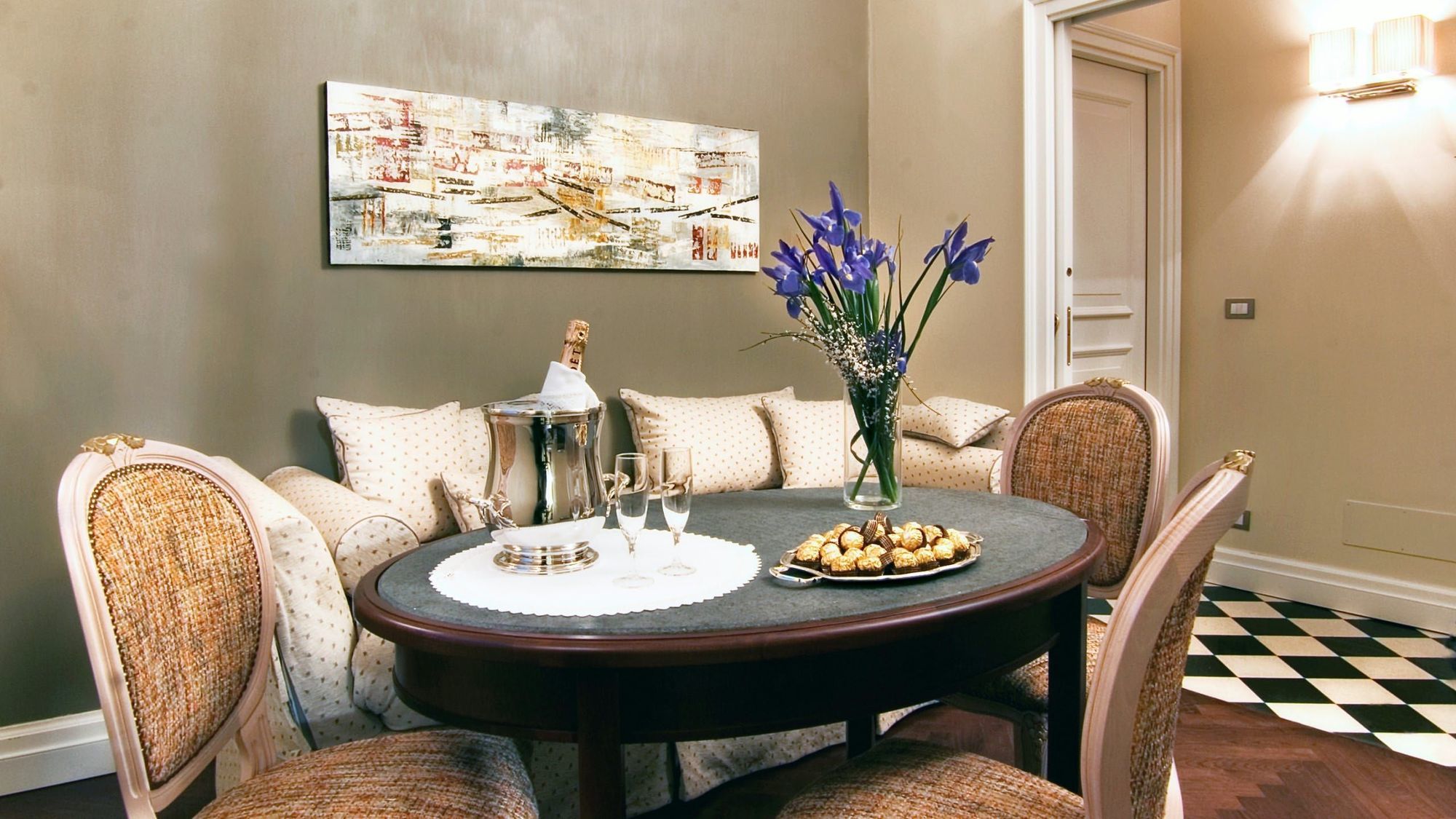 Vivaldi Luxury Rooms Rome Exterior photo